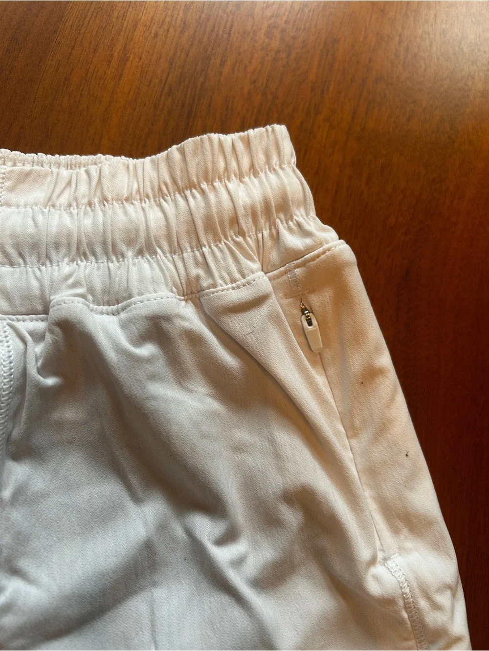 lululemon athletica White Women's 12 Training Shorts - Lightweight Stretch